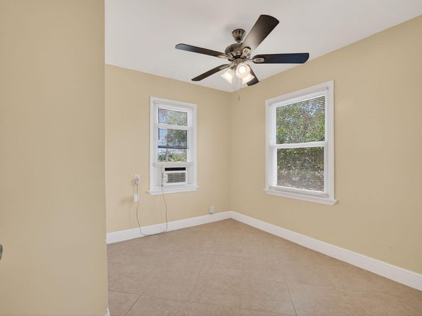 5423 Garden Avenue, West Palm Beach FL 33405