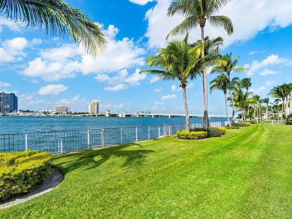 44 Cocoanut Row 120b, Palm Beach FL 33480