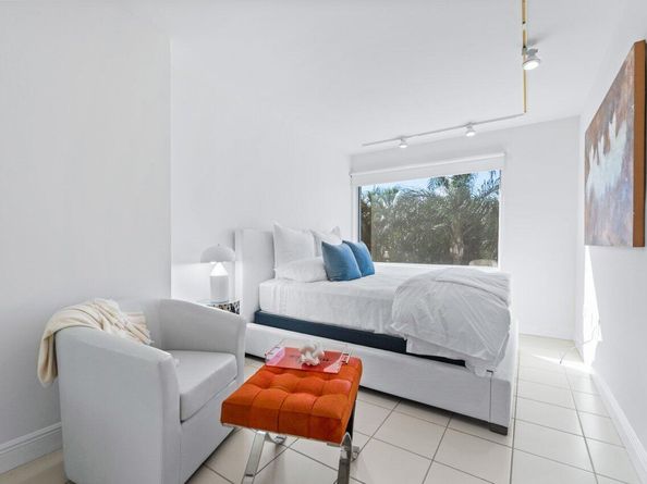 44 Cocoanut Row 120b, Palm Beach FL 33480