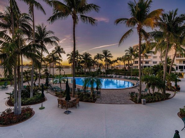 44 Cocoanut Row 120b, Palm Beach FL 33480