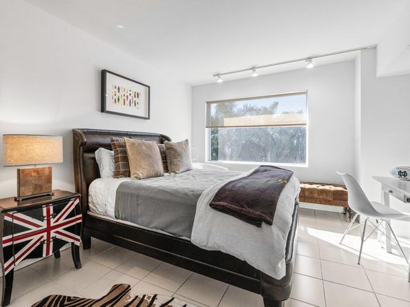 44 Cocoanut Row 120b, Palm Beach FL 33480