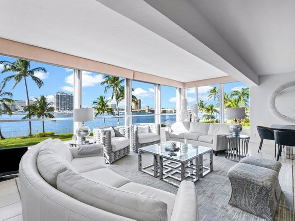 44 Cocoanut Row 120b, Palm Beach FL 33480