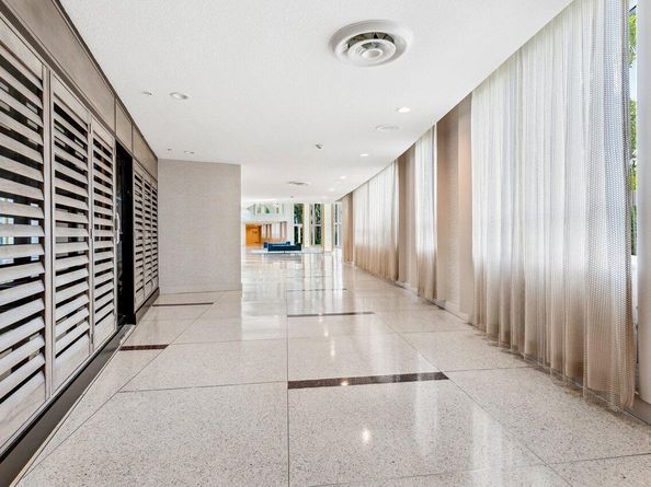 44 Cocoanut Row 120b, Palm Beach FL 33480