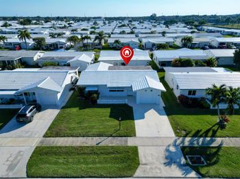 2016 SW Golf Lane