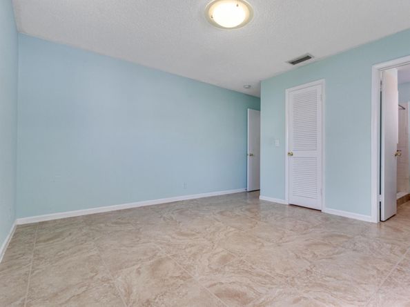 2016 SW Golf Lane, Boynton Beach FL 33426