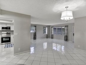 1821 NE 40th Ct 307, Pompano Beach FL 33064