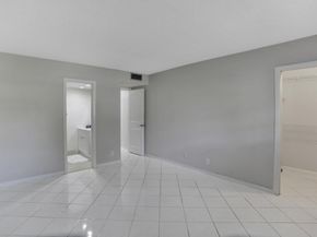 1821 NE 40th Ct 307, Pompano Beach FL 33064