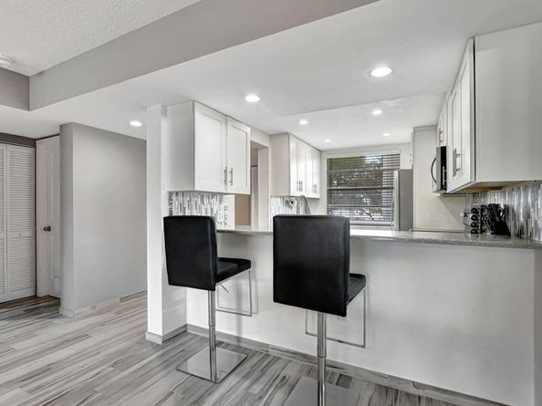 6025 Balboa Circle 304, Boca Raton FL 33433