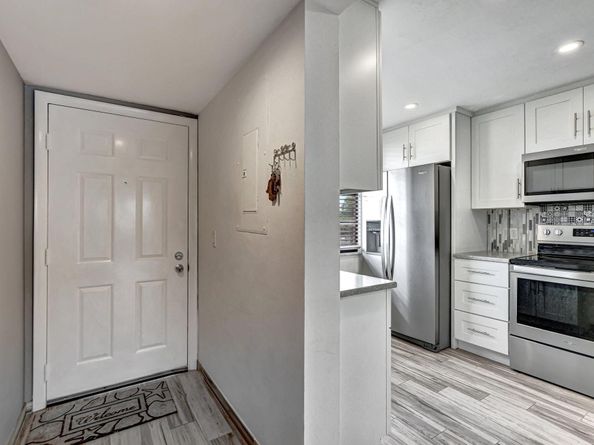 6025 Balboa Circle 304, Boca Raton FL 33433