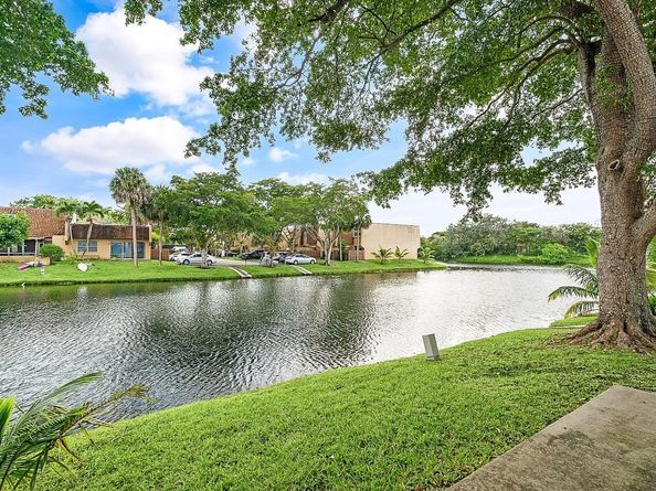 3691 NW 95th Terrace 1204, Sunrise FL 33351