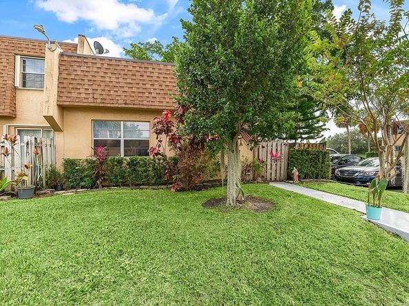 3691 NW 95th Terrace 1204, Sunrise FL 33351