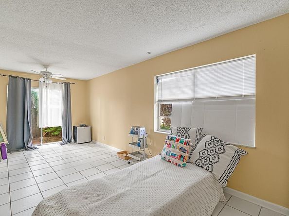 3691 NW 95th Terrace 1204, Sunrise FL 33351