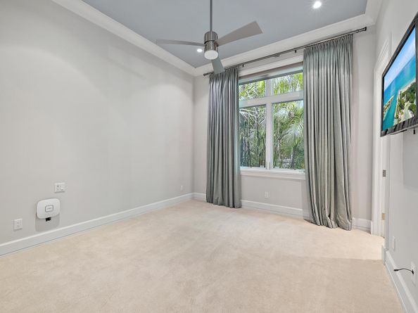 177 Commodore Drive, Jupiter FL 33477