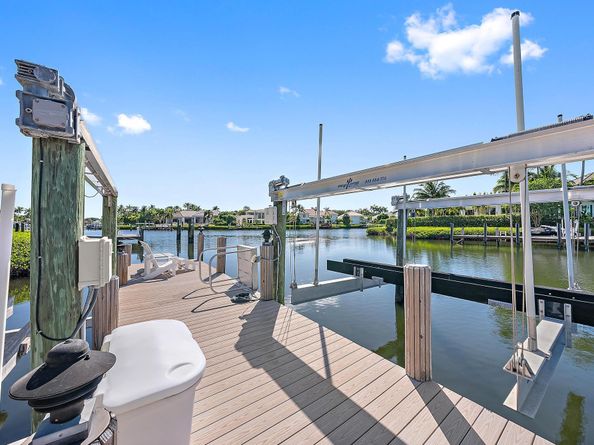 177 Commodore Drive, Jupiter FL 33477
