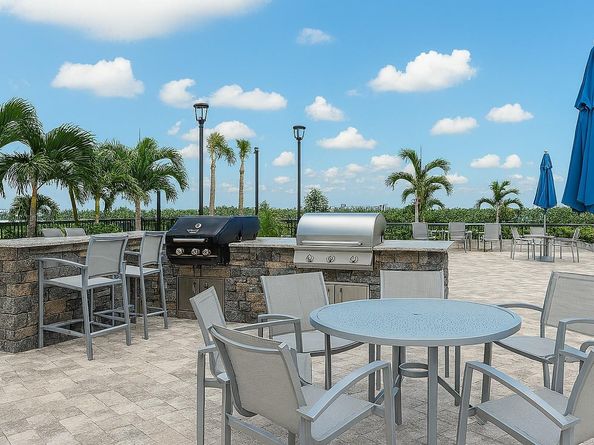 4650 Washington St 210, Hollywood FL 33021