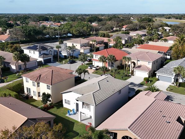 7040 Peninsula Lake Court, Lake Worth FL 33467