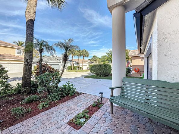 7040 Peninsula Lake Court, Lake Worth FL 33467