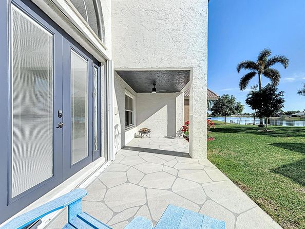 7040 Peninsula Lake Court, Lake Worth FL 33467