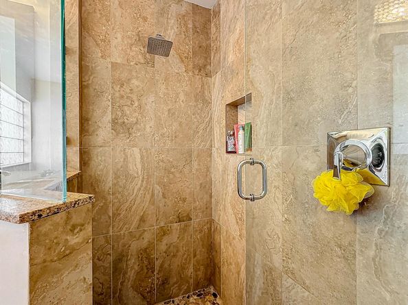 7040 Peninsula Lake Court, Lake Worth FL 33467