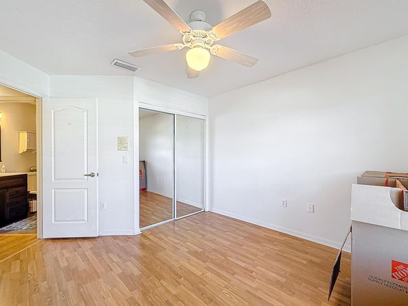 7040 Peninsula Lake Court, Lake Worth FL 33467