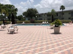 7950 NW 5th Ct 208, Margate FL 33063