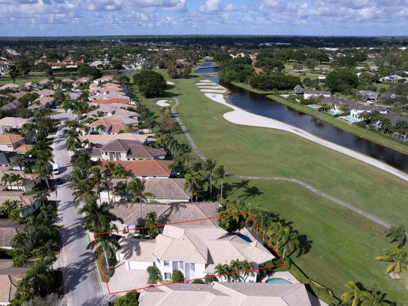 2610 Players Court, Wellington FL 33414