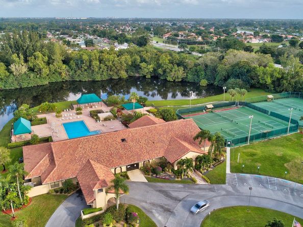 6623 Southport Drive, Boynton Beach FL 33472