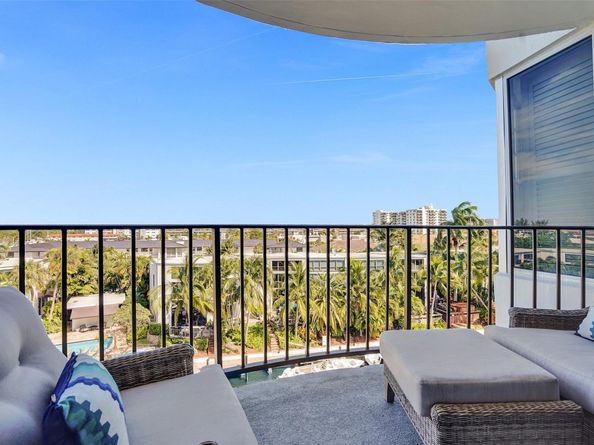 3051 NE 48th St 509, Fort Lauderdale FL 33308