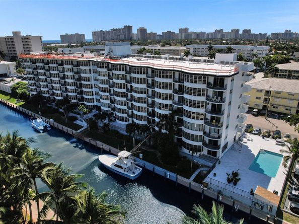 3051 NE 48th St 509, Fort Lauderdale FL 33308