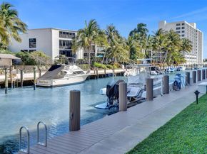 3051 NE 48th St 509, Fort Lauderdale FL 33308