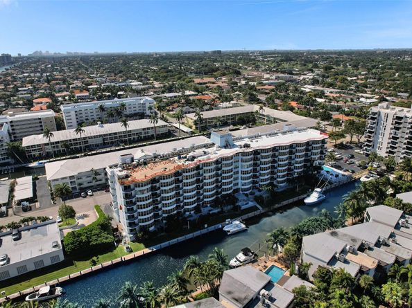 3051 NE 48th St 509, Fort Lauderdale FL 33308