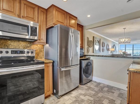 3051 NE 48th St 509, Fort Lauderdale FL 33308