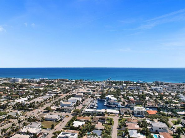 3051 NE 48th St 509, Fort Lauderdale FL 33308