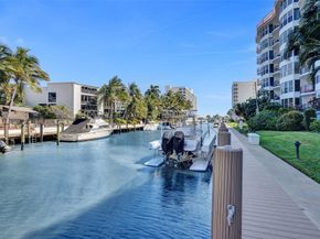 3051 NE 48th St 509, Fort Lauderdale FL 33308
