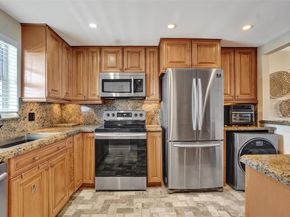 3051 NE 48th St 509, Fort Lauderdale FL 33308