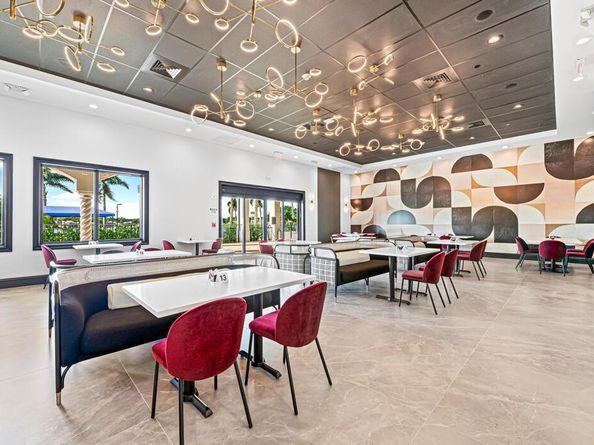 8528 Logia Circle, Boynton Beach FL 33472