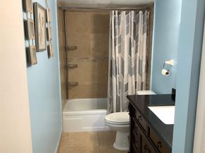4174 Inverrary Dr 203, Lauderhill FL 33319