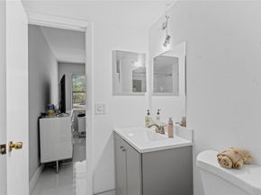 8751 Shadow Wood Blvd 102, Coral Springs FL 33071