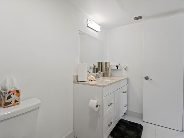 8751 Shadow Wood Blvd 102, Coral Springs FL 33071