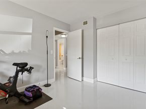 8751 Shadow Wood Blvd 102, Coral Springs FL 33071