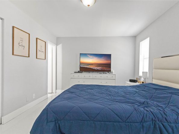 8751 Shadow Wood Blvd 102, Coral Springs FL 33071