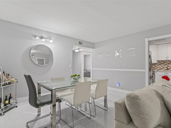 8751 Shadow Wood Blvd 102, Coral Springs FL 33071