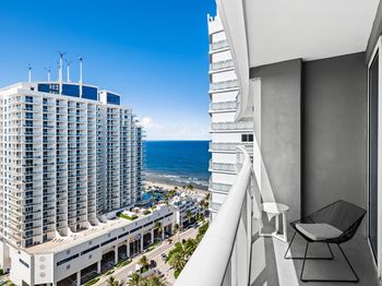 3101 Bayshore Drive