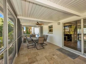 1771 NE 35th St, Oakland Park FL 33334