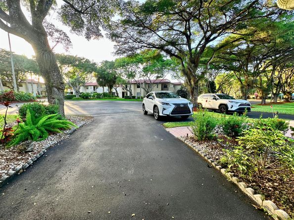 21696 Tall Palm Circle 9A, Boca Raton FL 33433