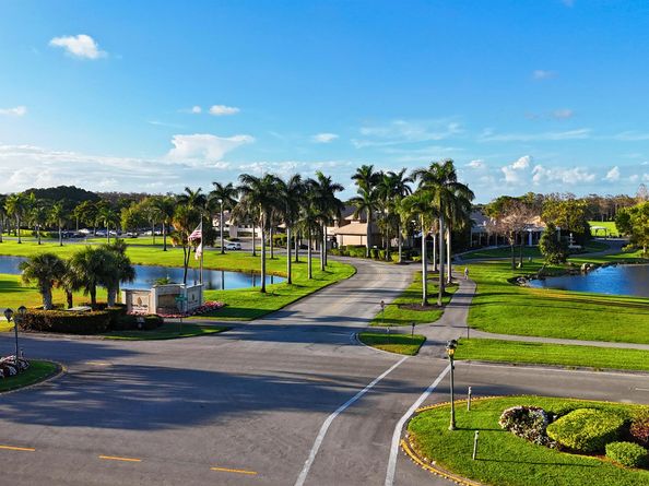 21696 Tall Palm Circle 9A, Boca Raton FL 33433