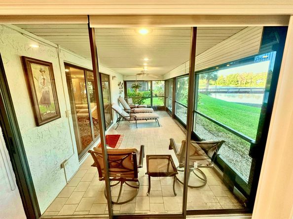 21696 Tall Palm Circle 9A, Boca Raton FL 33433