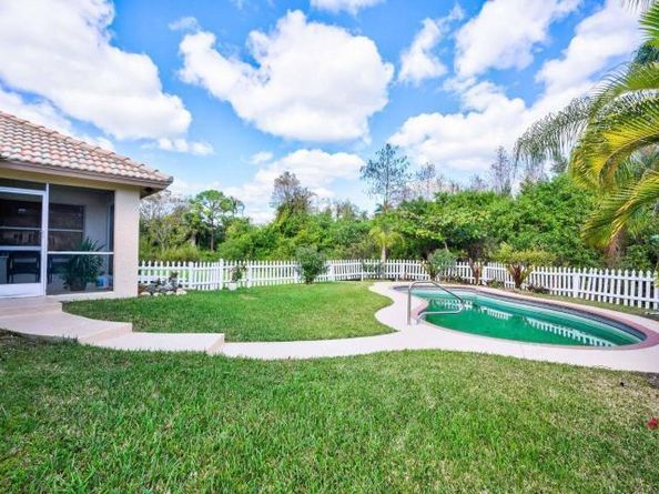 8671 155th Place N, Palm Beach Gardens FL 33418