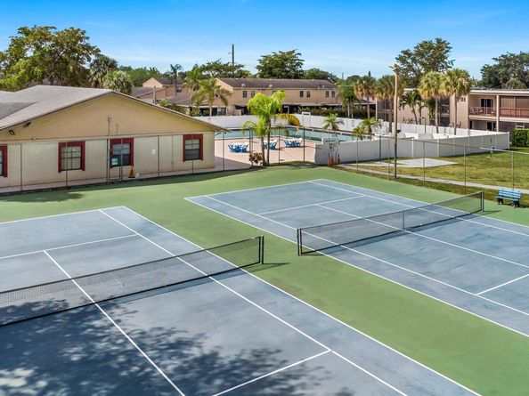 3500 Blue Lake Drive 503, Pompano Beach FL 33064