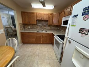 160 Plymouth V, West Palm Beach FL 33417